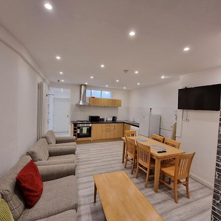 Entire Flat With Three Bedrooms N 2 Грейт-Ярмут Екстер'єр фото