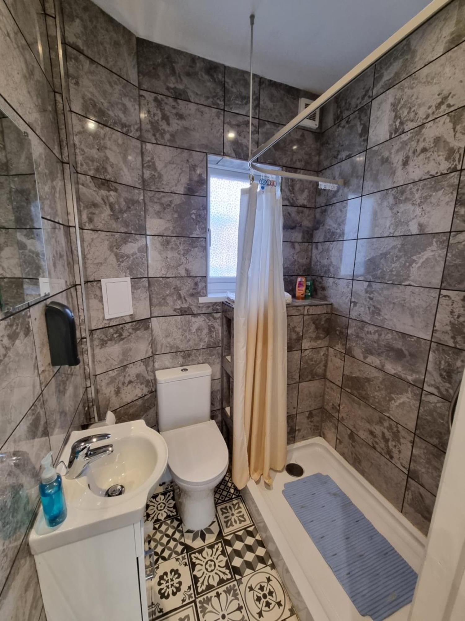 Entire Flat With Three Bedrooms N 2 Грейт-Ярмут Екстер'єр фото