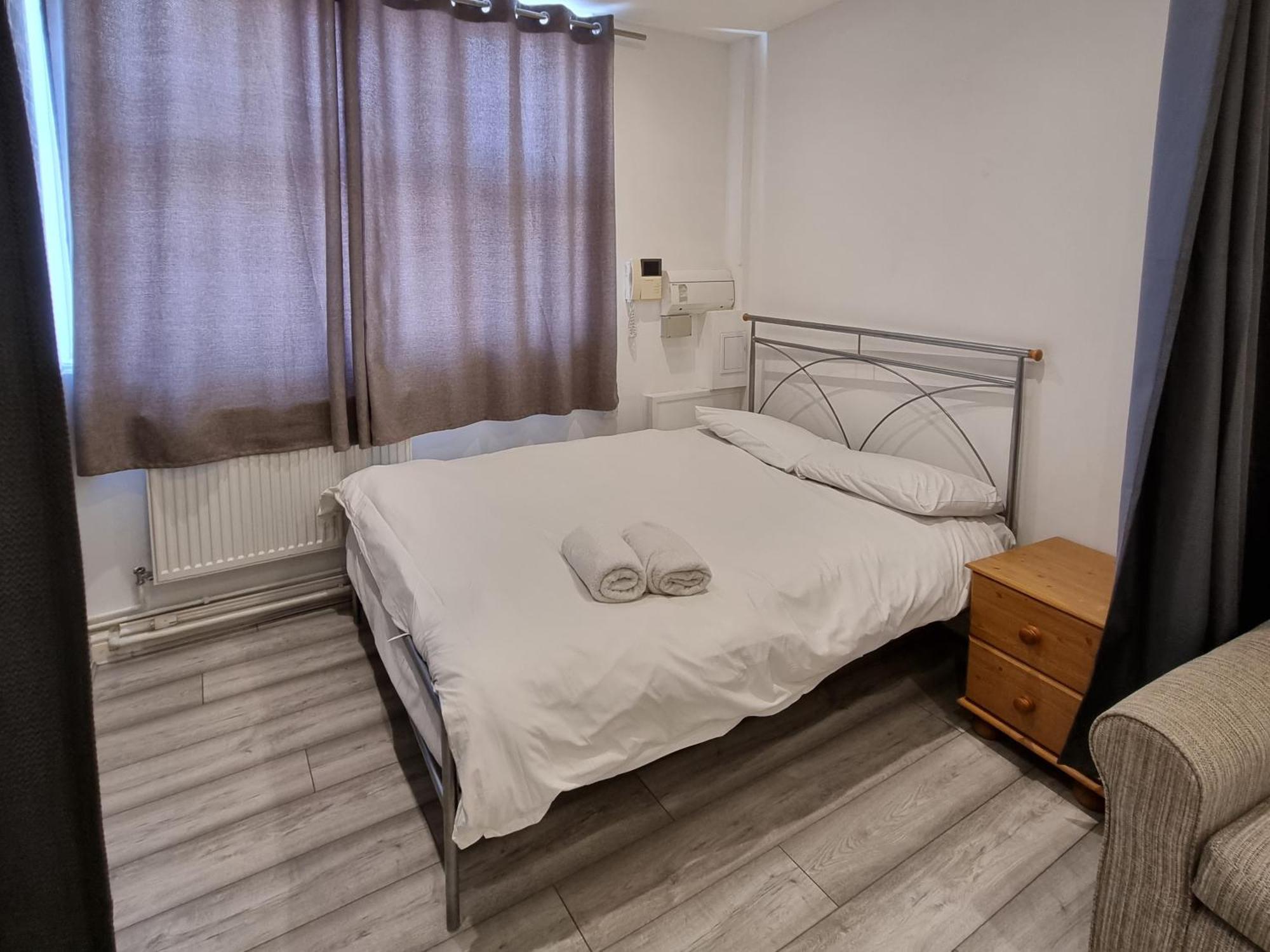 Entire Flat With Three Bedrooms N 2 Грейт-Ярмут Екстер'єр фото